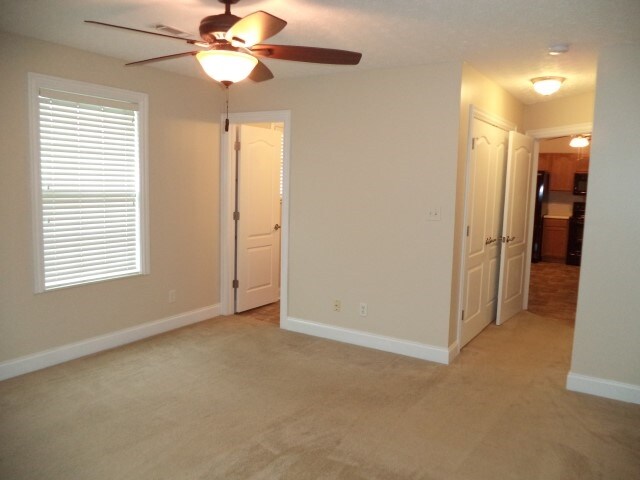 Building Photo - 3317 Joseph Gate Ln
