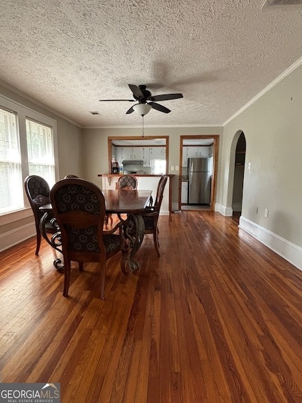 Building Photo - 332 Carr St