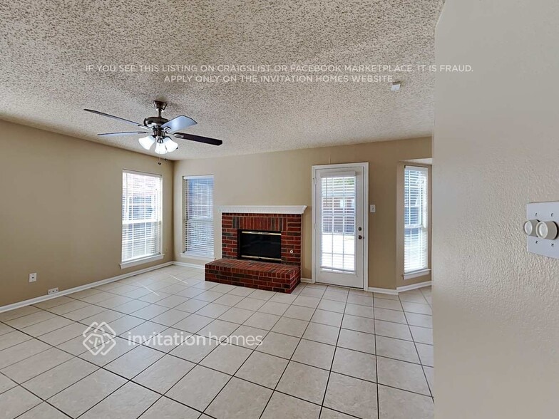 Building Photo - 2529 Windchase Dr