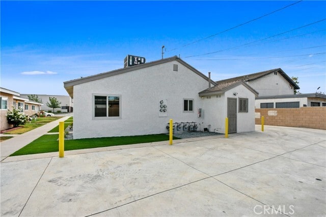 Building Photo - 12958 Yorba Ave