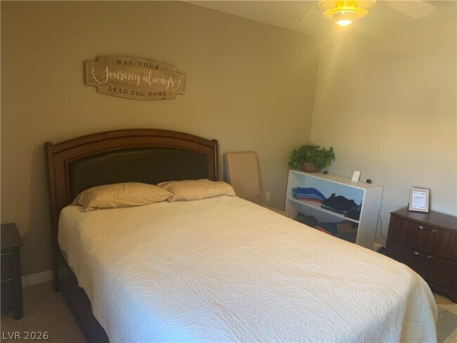 Building Photo - 2924 Crown Ridge Dr