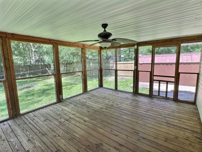 Building Photo - Charming 3-Bedroom, 2-Bathroom Home in Oce...