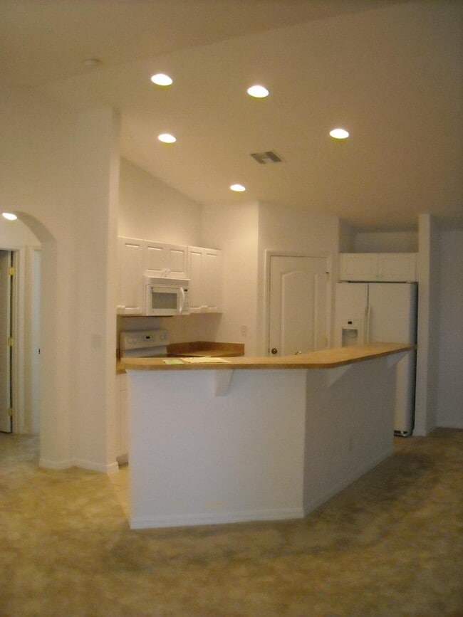 Building Photo - 25 El Dorado Blvd N