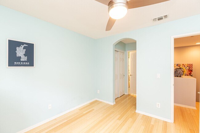 Building Photo - **YOU CAN HAVE IT ALL **MISSION VALLEY***2...