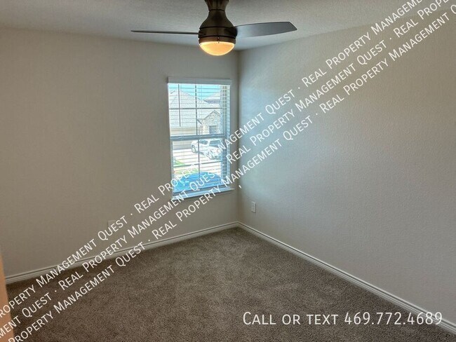 Building Photo - 8164 Trudy Ln