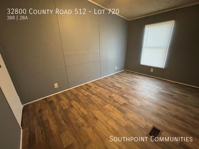 Building Photo - 32800 Co Rd 512