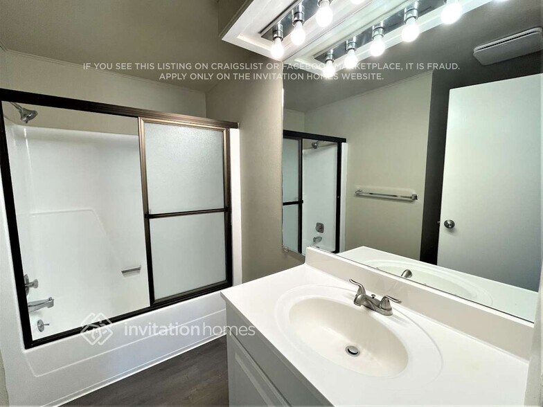 Building Photo - 4005 SW 328th St