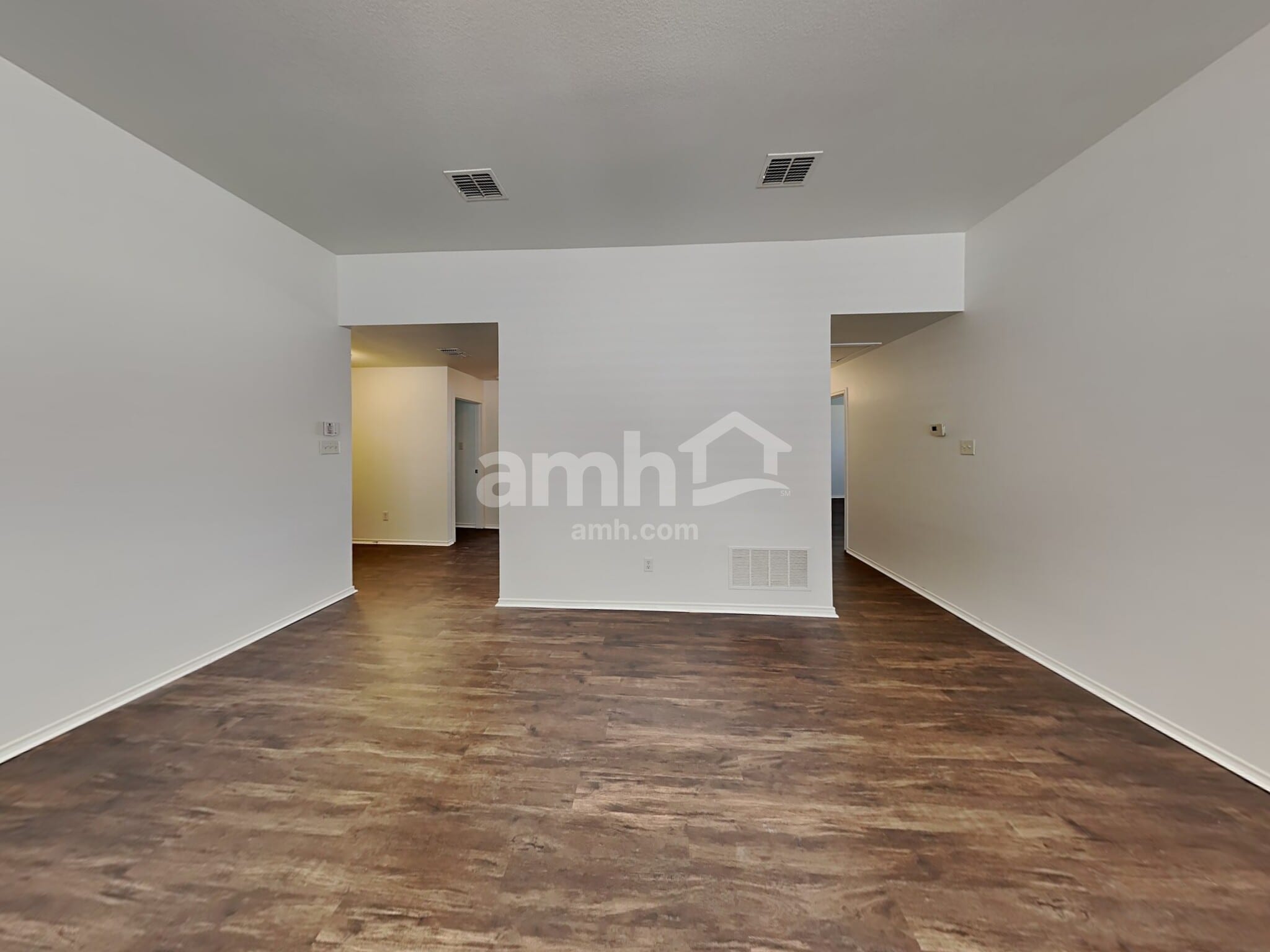 Building Photo - 9421 Pastime Ct