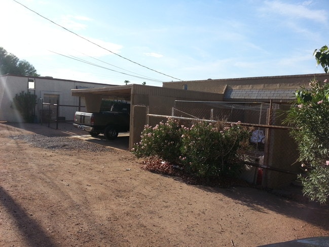 Building Photo - 1548 E 26th Ave