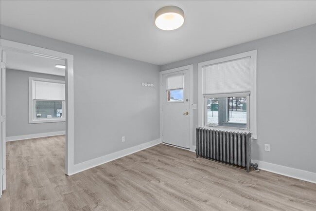 Building Photo - 43-47 Willow St