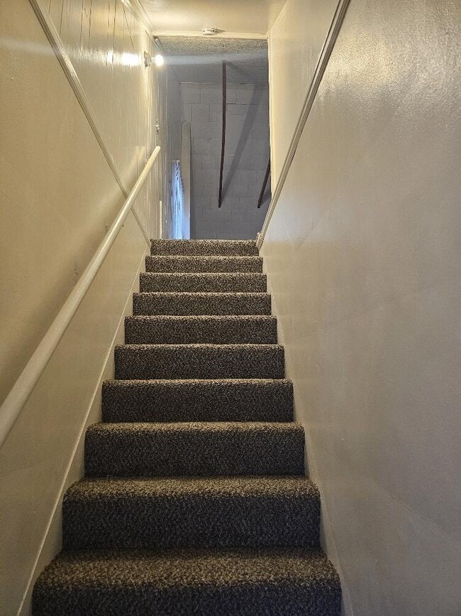 Building Photo - 9717 Balfour Rd