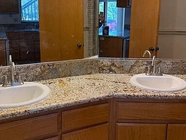 Building Photo - 13114 Polvera Ave