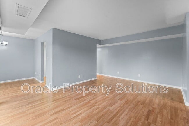 Building Photo - 6085 Majors Ln