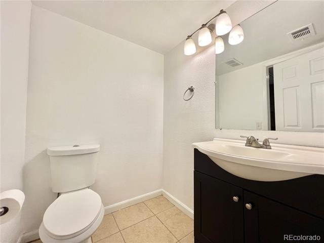 Building Photo - 14252 E Tufts Pl