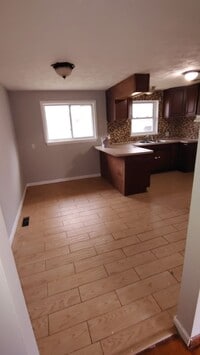 Building Photo - 3BDRM HOUSE FOR RENT