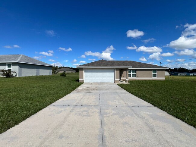 Building Photo - AMAZING 3 BD/2BA Home in Beautiful Ocala!!!