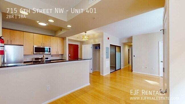 Building Photo - 715 6th St NW