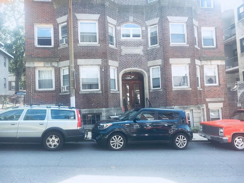 Primary Photo - 36 Boulevard Terrace
