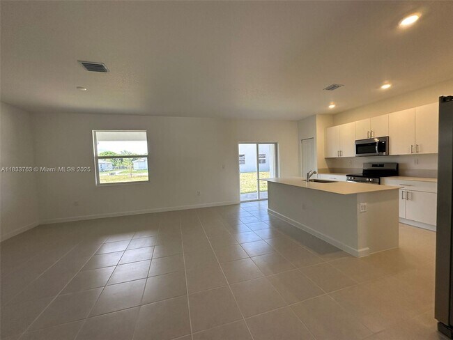 Building Photo - 13248 SW 189th Ter
