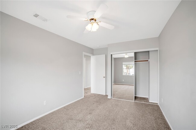 Building Photo - 8133 Kentshire Dr