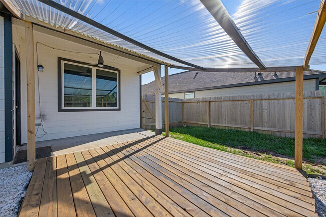 Building Photo - 22519 Javelina St