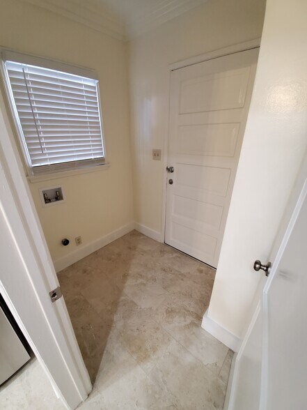 Washer and Dryer Hookup Ready - 1869 W 54th St