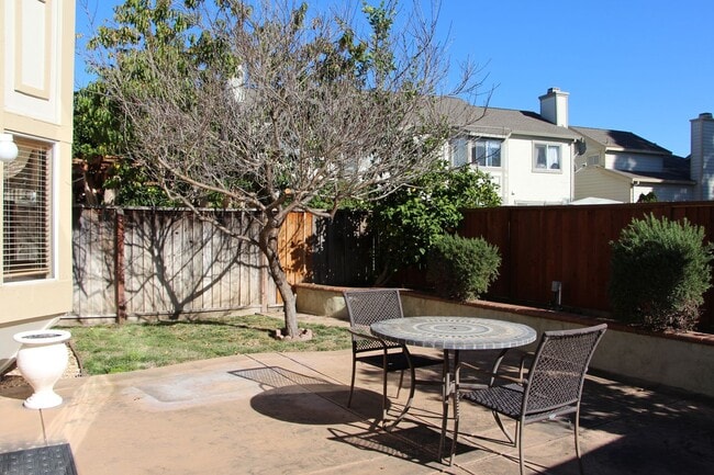 Building Photo - 6146 Linford Terrace