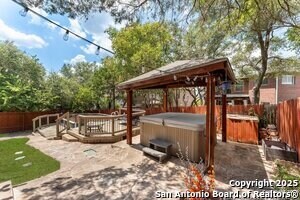 Building Photo - 3935 Knollcross