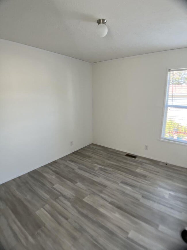 Building Photo - 2894 138th St W