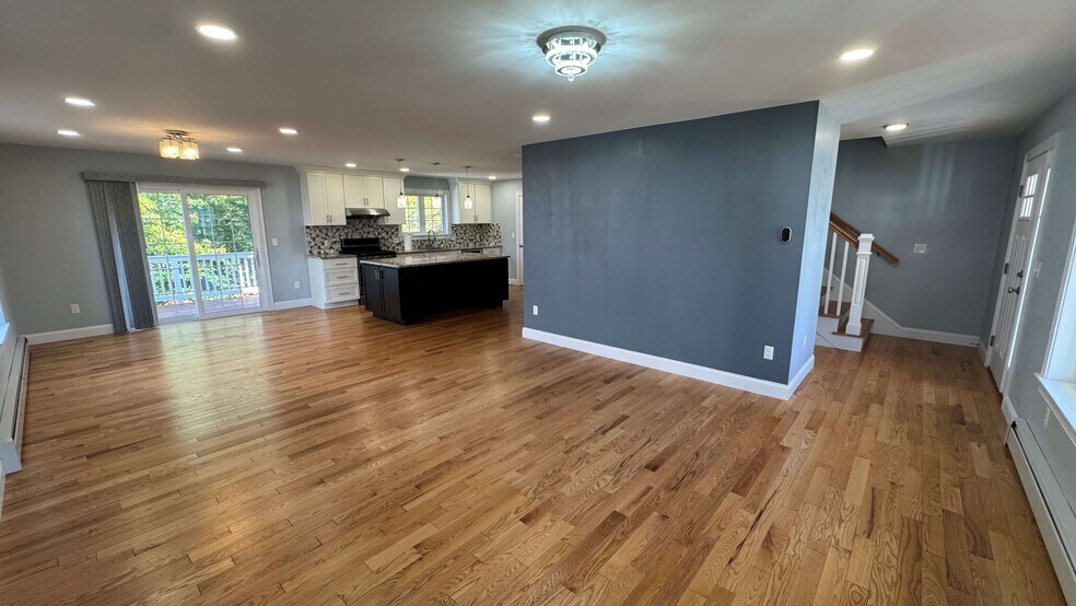 Building Photo - 38 Gristmill Ln