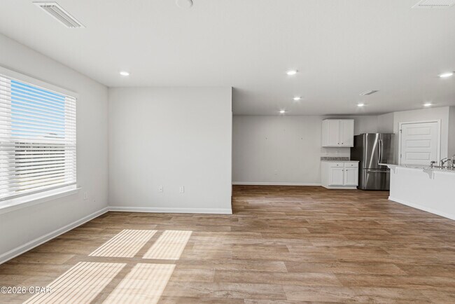 Building Photo - 256 Ryder Ln