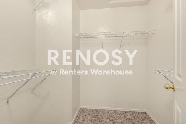 Building Photo - Ideal 3 Br 2 Ba 2 Cg Home Near Loop 303 & Greenway in Surprise!