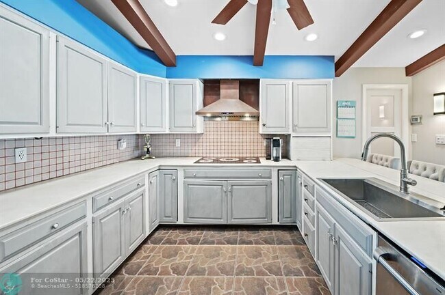 Building Photo - 4501 Briarcliff Ln
