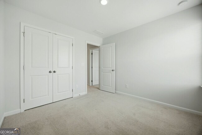 Building Photo - 111 Horned Owl Ave