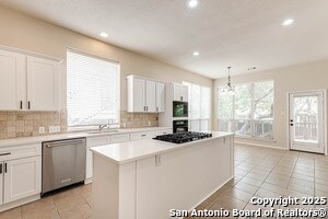 Building Photo - 322 Waxberry Trail