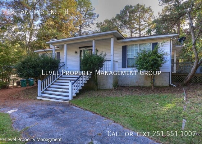 Building Photo - 12 Lancers Ln