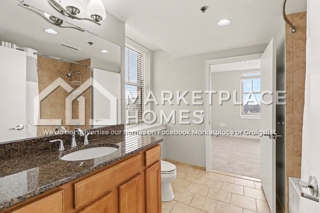 Building Photo - 525 W Lafayette Blvd