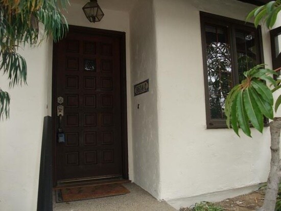 Building Photo - 8614 Villa La Jolla Dr