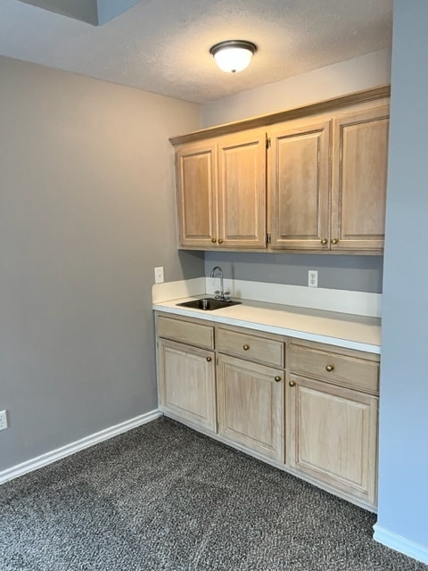 Building Photo - 6222 Summerhill Pl