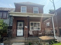 Building Photo - 519 E Cold Spring Ln