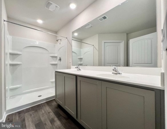 Building Photo - 47 Currant Cir