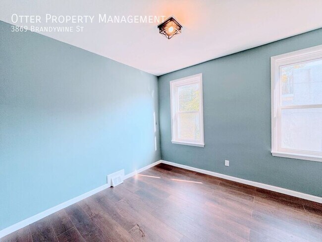Building Photo - 3869 Brandywine St