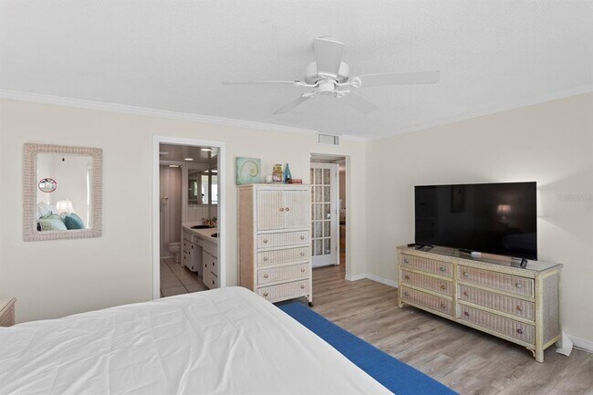 Building Photo - 2900 Gulf Blvd