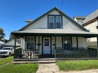 Building Photo - 225 Marlborough Rd