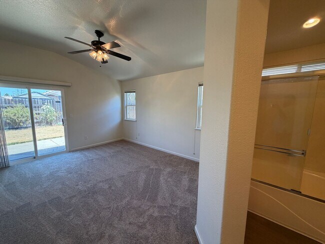 Building Photo - 7565 Whitmore St