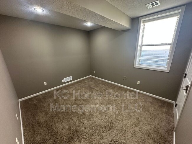 Building Photo - 4513 Sienna Ridge