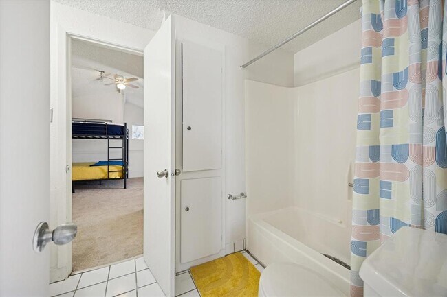 Building Photo - 4814 Misty Slope Ln