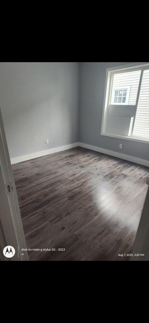 Building Photo - Osmond Duplex