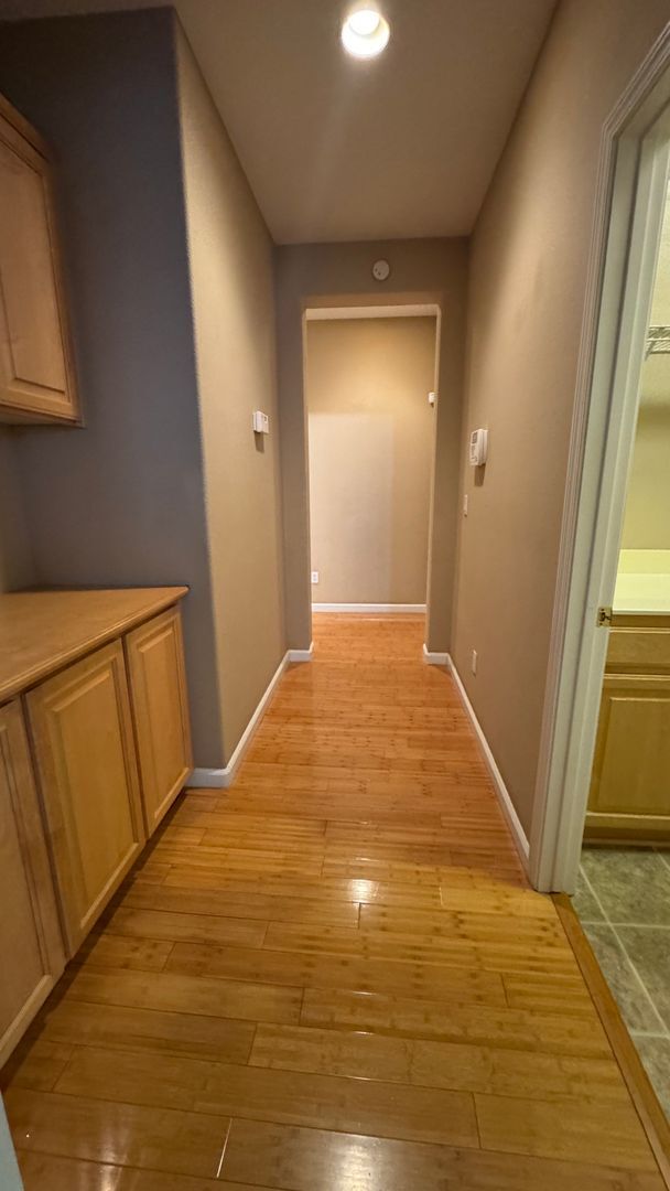 Building Photo - AVAILABLE! OPEN HOUSE FRIDAY 3/20/26 from 5:00-6:00 pm