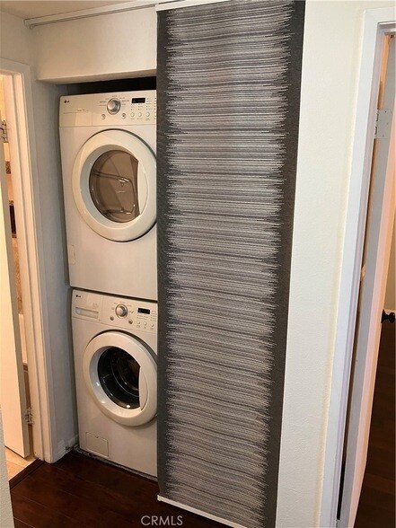 Building Photo - 19009 Sherman Way